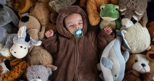 Comment attacher des tétine sur un doudou